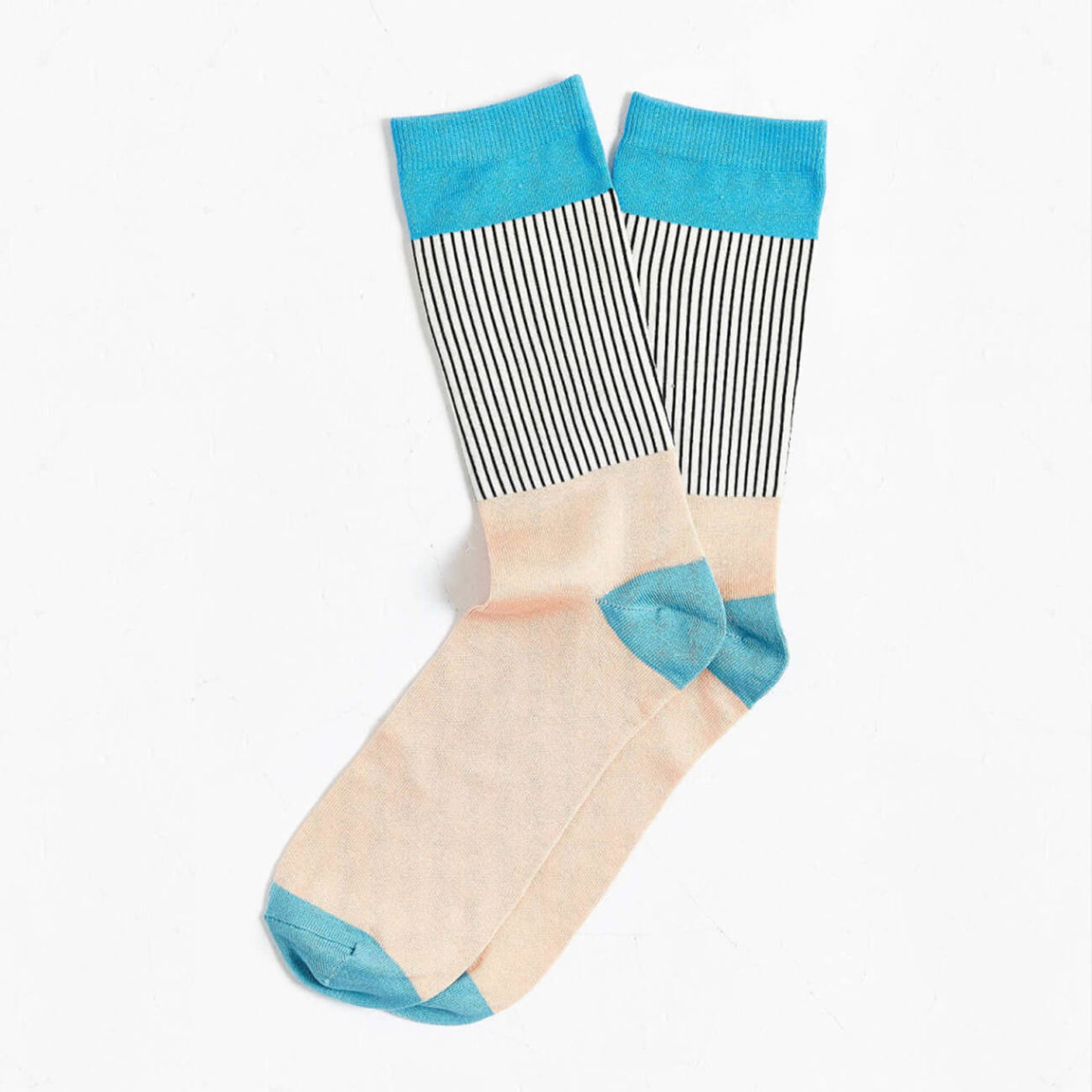 jojotastic-5-cool-graphic-socks-01-750x1d125-scaled