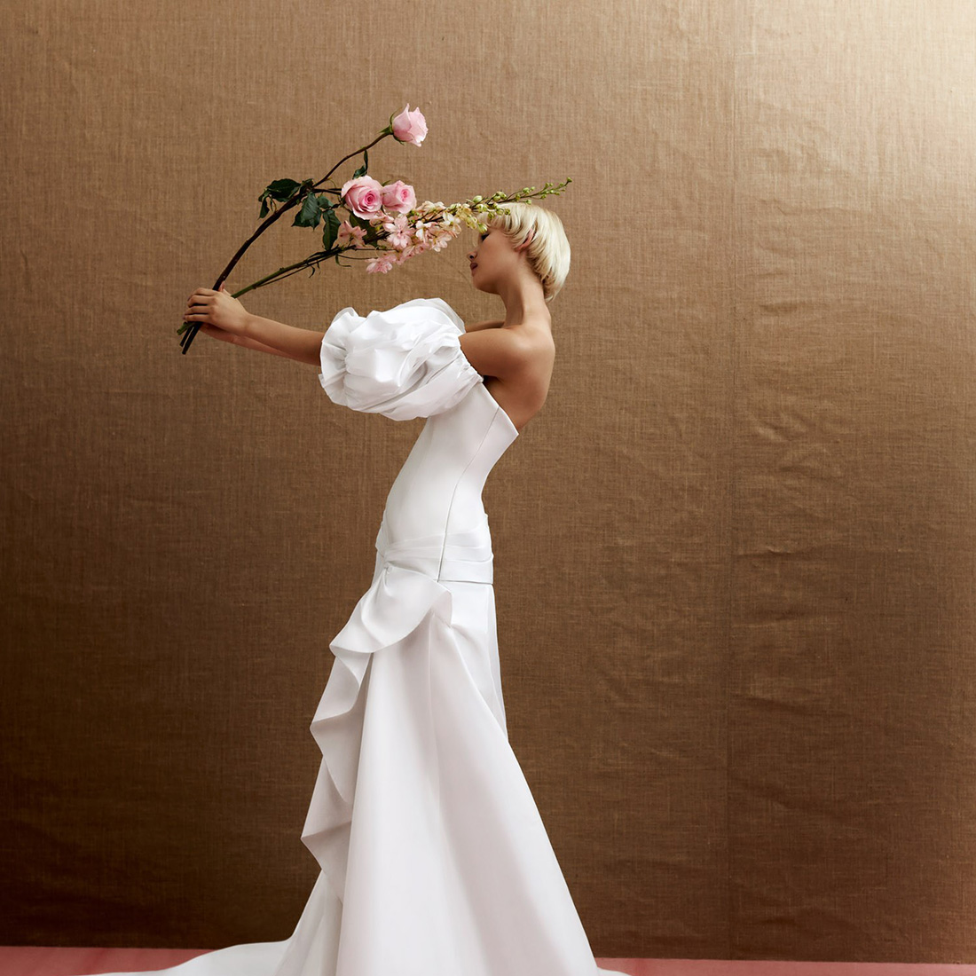vr_mariage_fw22_by_marijke_aerden_look_04_057_c4_srgb