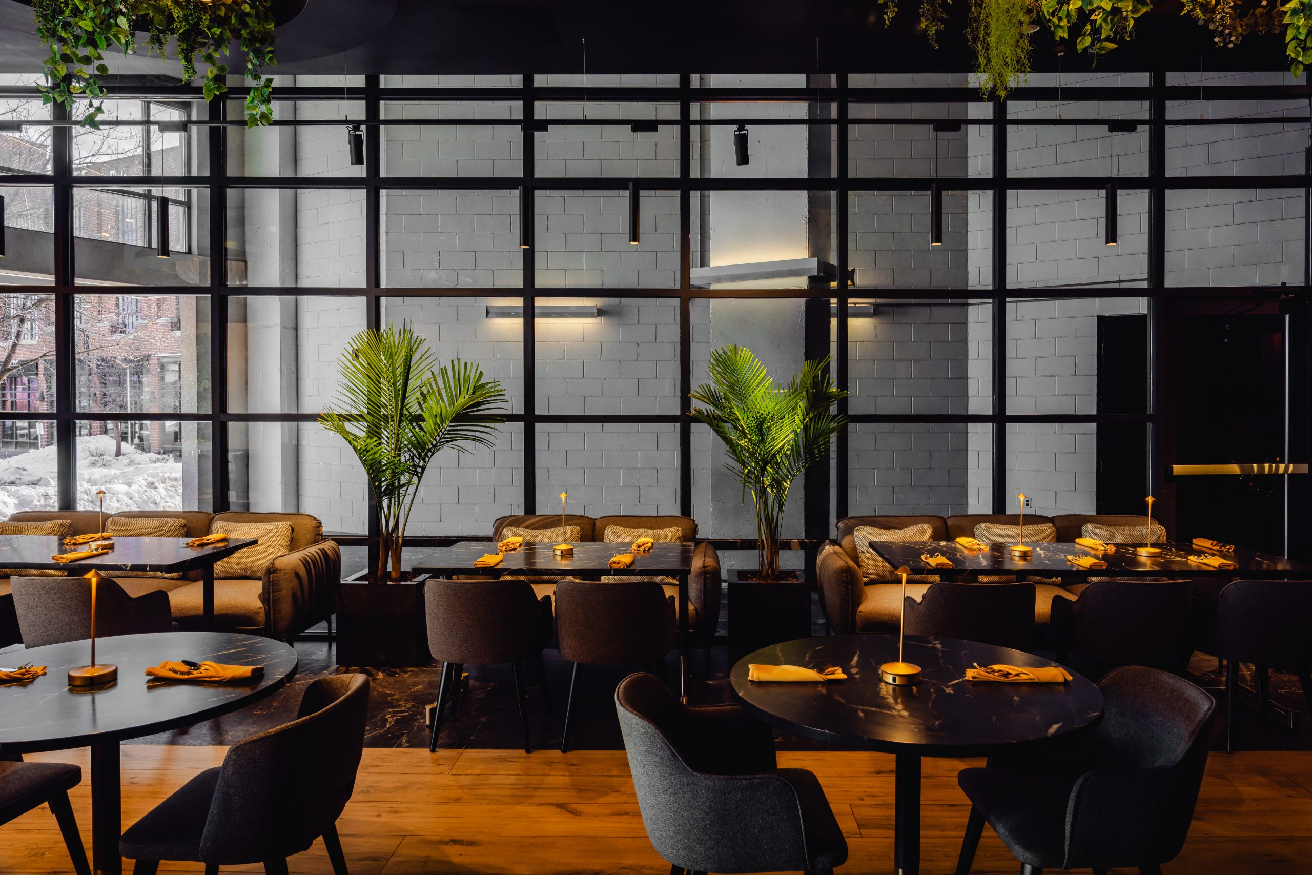 RIZZ_LOUNGE-1