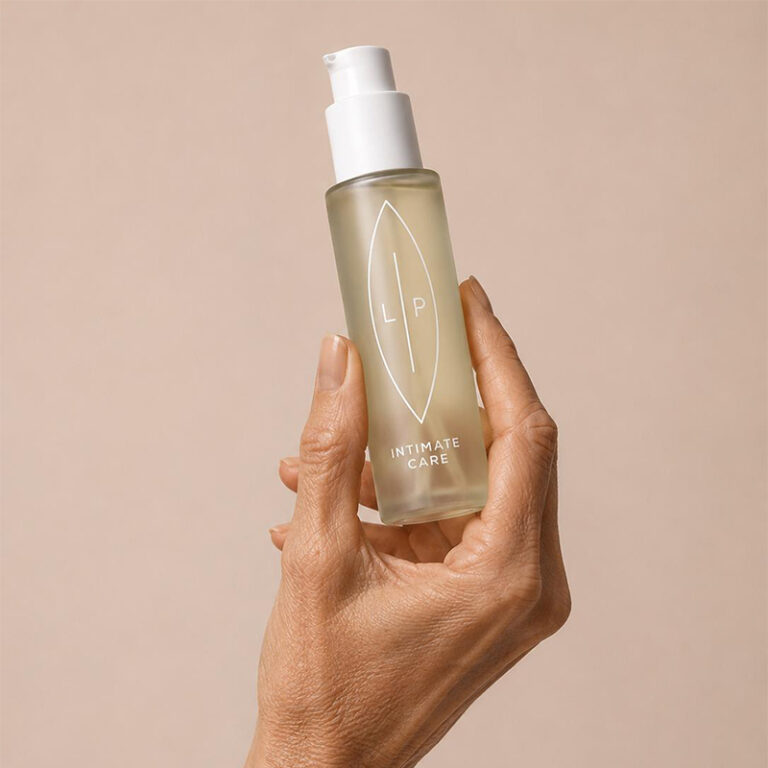 05_cleansing_oil_hand копія